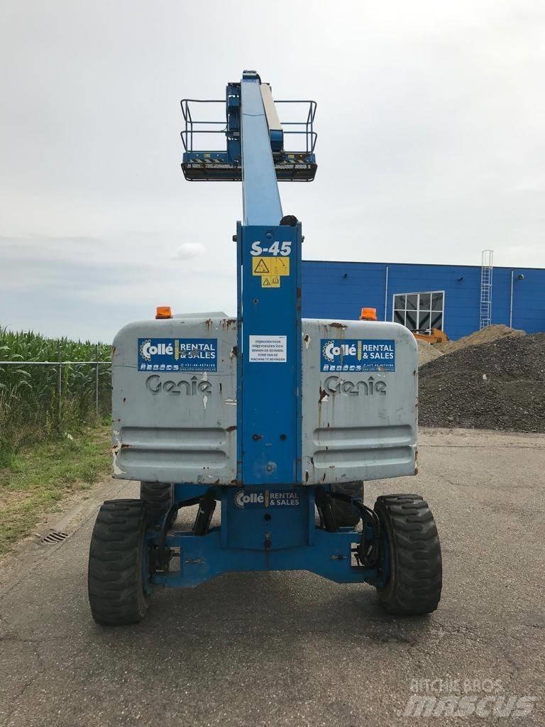 Genie S 45 Телескопични повдигачи
