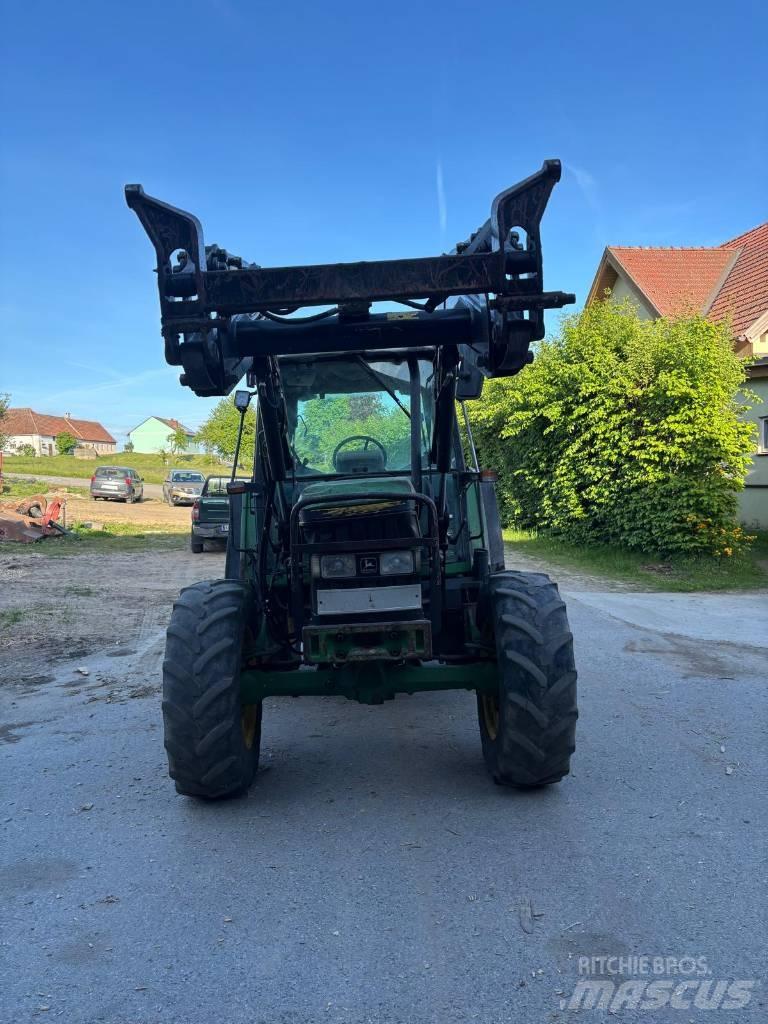 John Deere 6200 Трактори