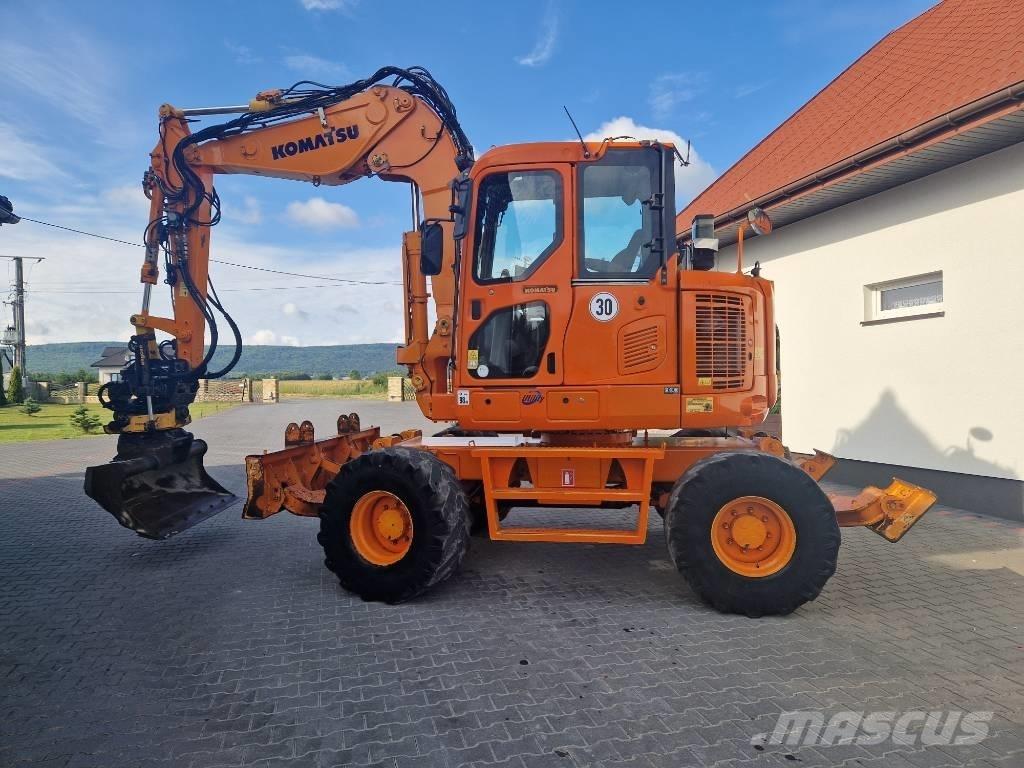 Komatsu PW110 Колесни екскаватори