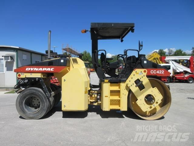 Dynapac CC 422 C Двойни барабанни ролки
