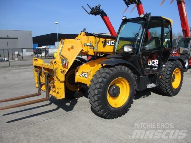 JCB 535-95 (646) Телескопични товарачи