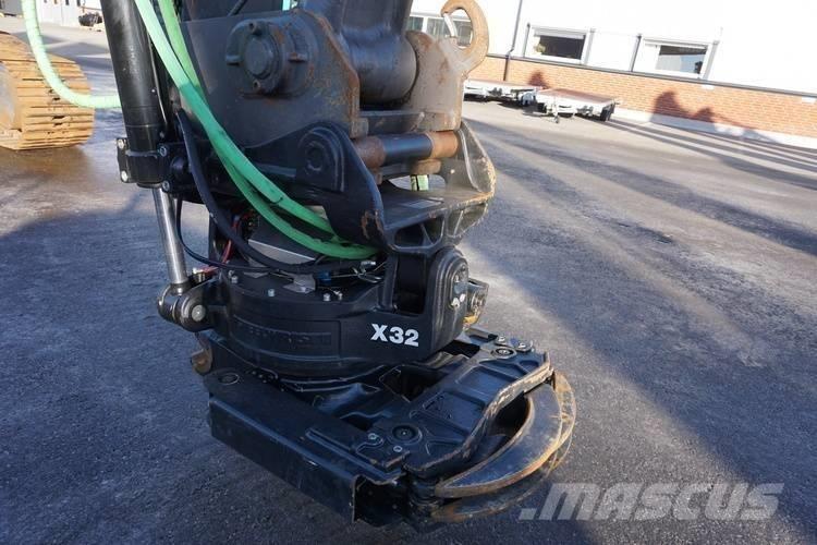 Volvo EC 250 E N L Верижен екскаватор