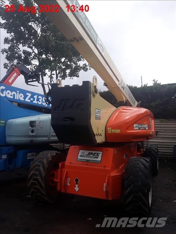 JLG 1250 AJP Съчленени стрелови подемници