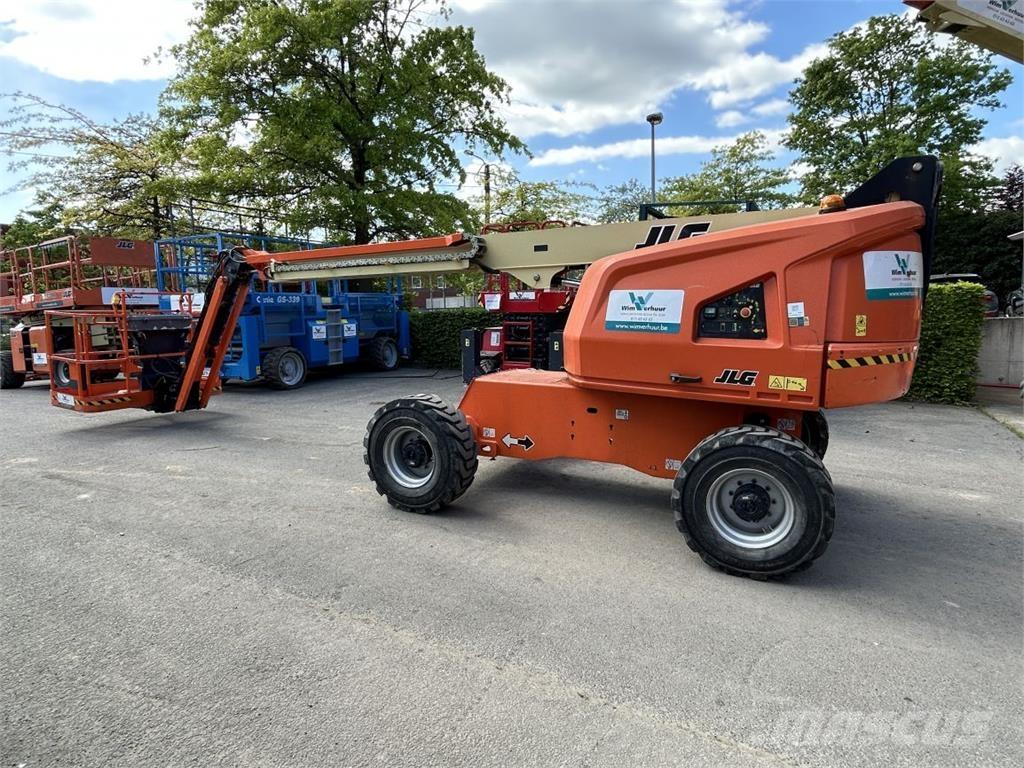 JLG 460SJ (4568) Телескопични повдигачи
