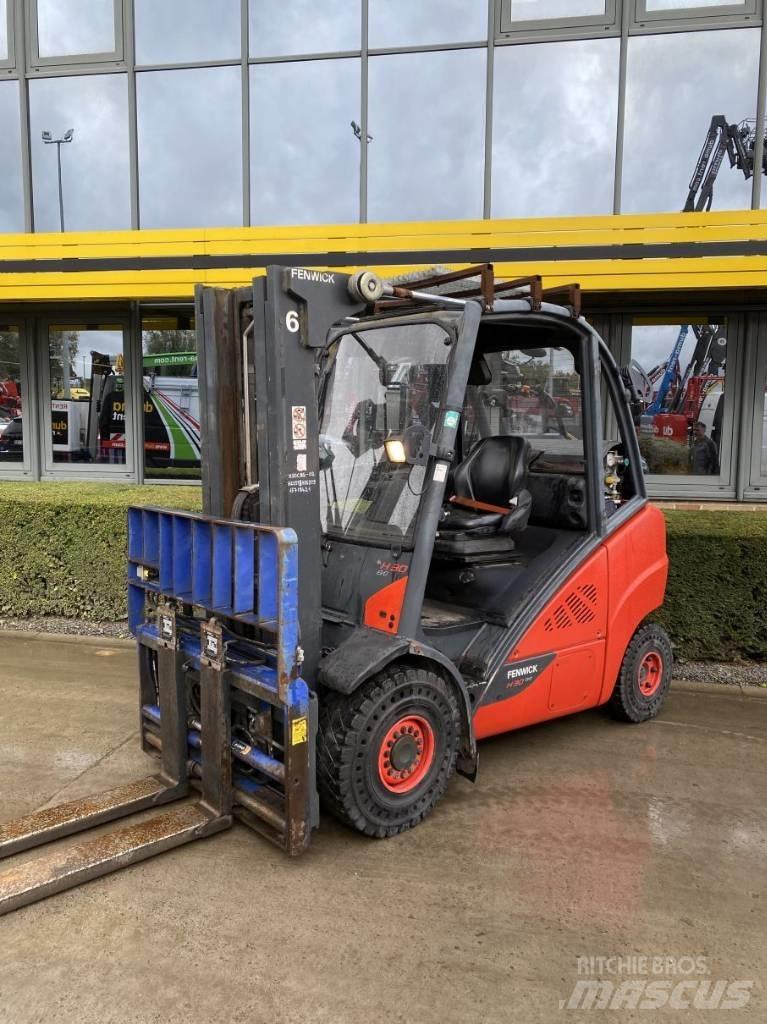 Linde H 30 CNG-02 Камиони с АГУ