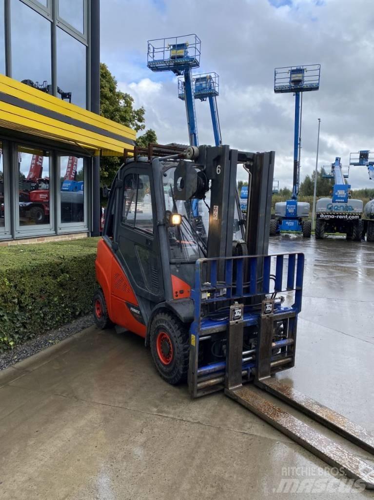 Linde H 30 CNG-02 Камиони с АГУ
