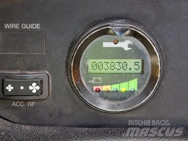 Hyster R30XMF2 Машини за комисиониране високоповдигачи