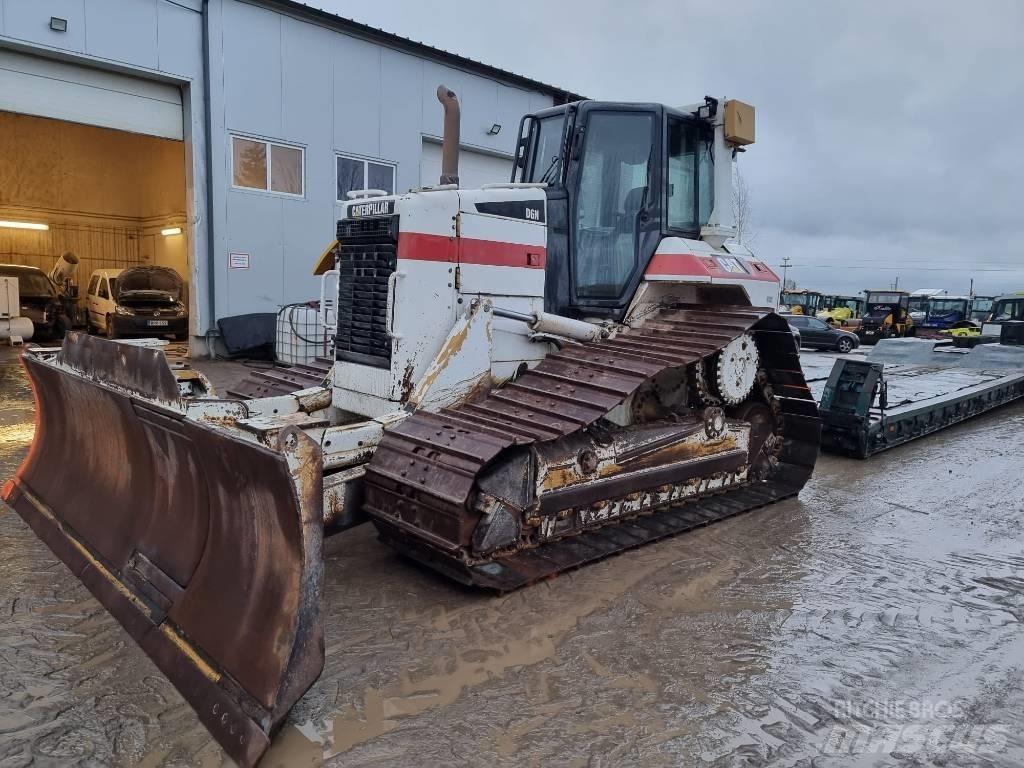 CAT D 6 N LGP Верижни булдозери
