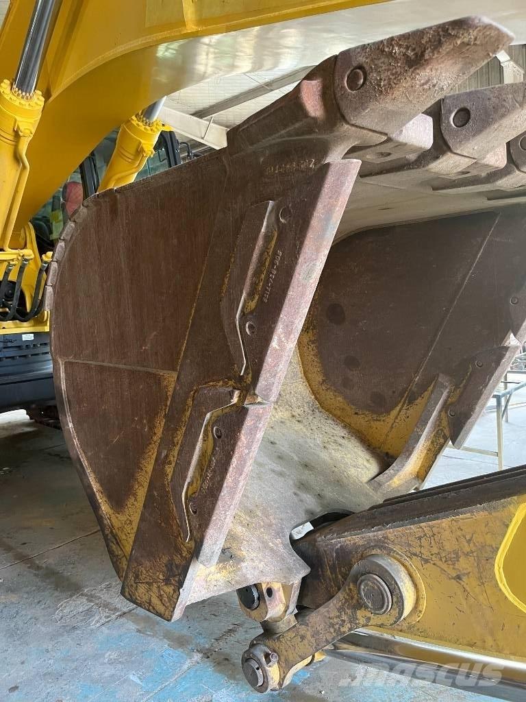 Komatsu PC 450 LC-8 Верижен екскаватор