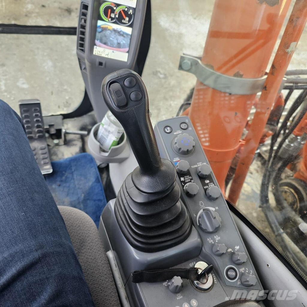 Hitachi ZX350LC-6 Верижен екскаватор