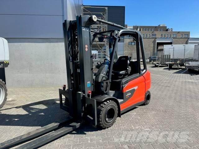 Linde E35L Електрически вилични кари-повдигачи