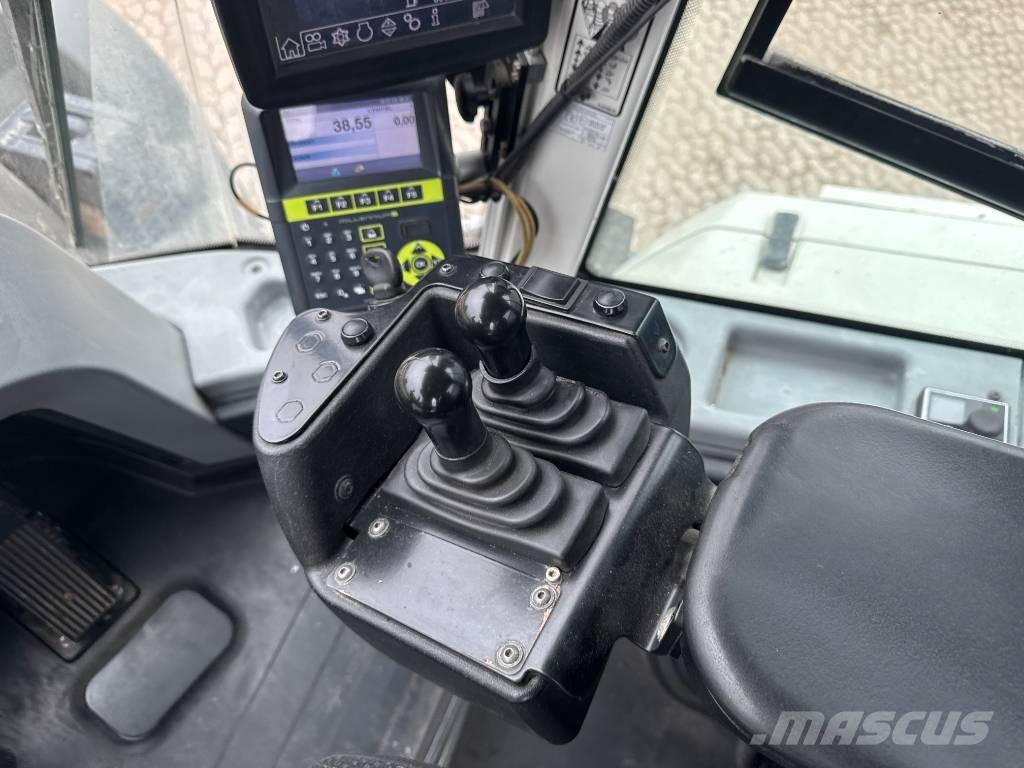 Liebherr L576 Колесни товарачи