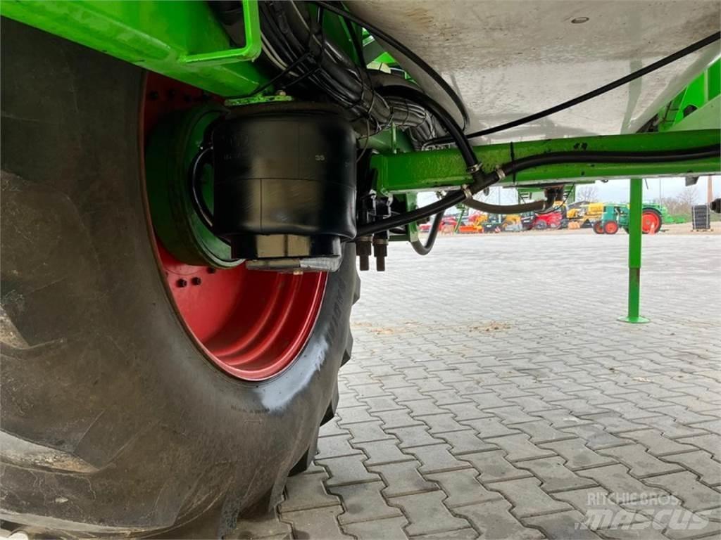  D5227 Прикачни пръскачки
