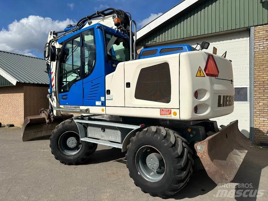 Liebherr A914 Колесни екскаватори