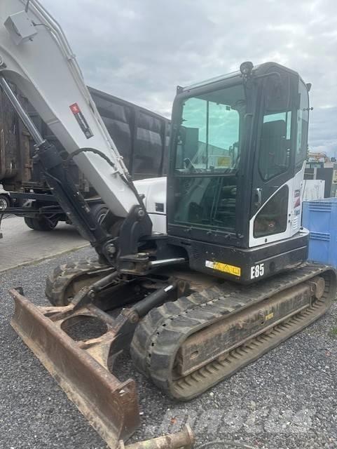 Bobcat E 85 Средни екскаватори 7т - 12т