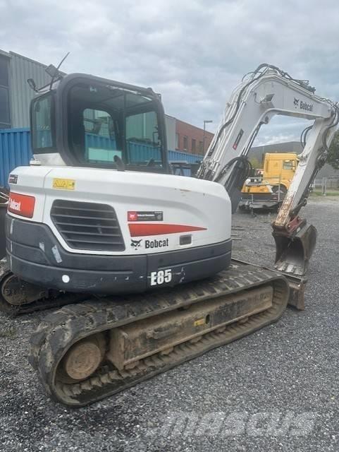 Bobcat E 85 Средни екскаватори 7т - 12т