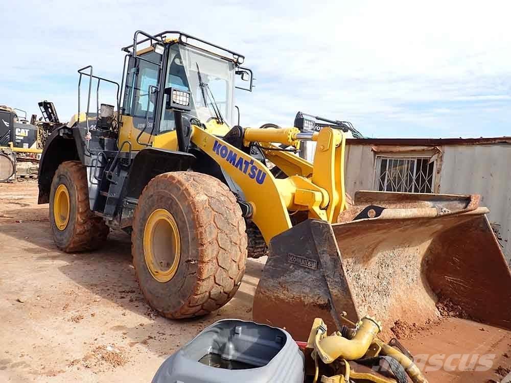 Komatsu WA380-8 Колесни товарачи