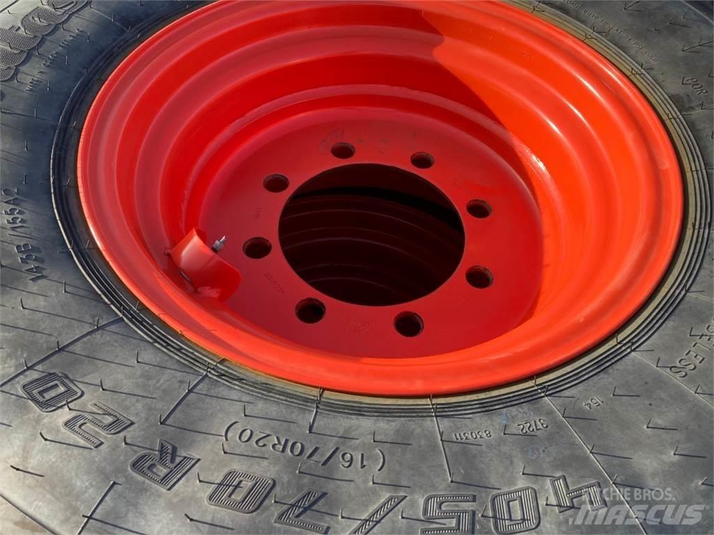Mitas 4x 405/70R20 Други аксесоари за трактори