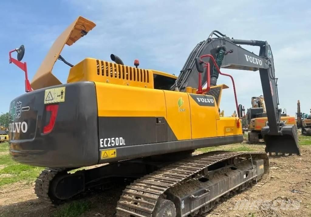 Volvo EC 250 D L Верижен екскаватор