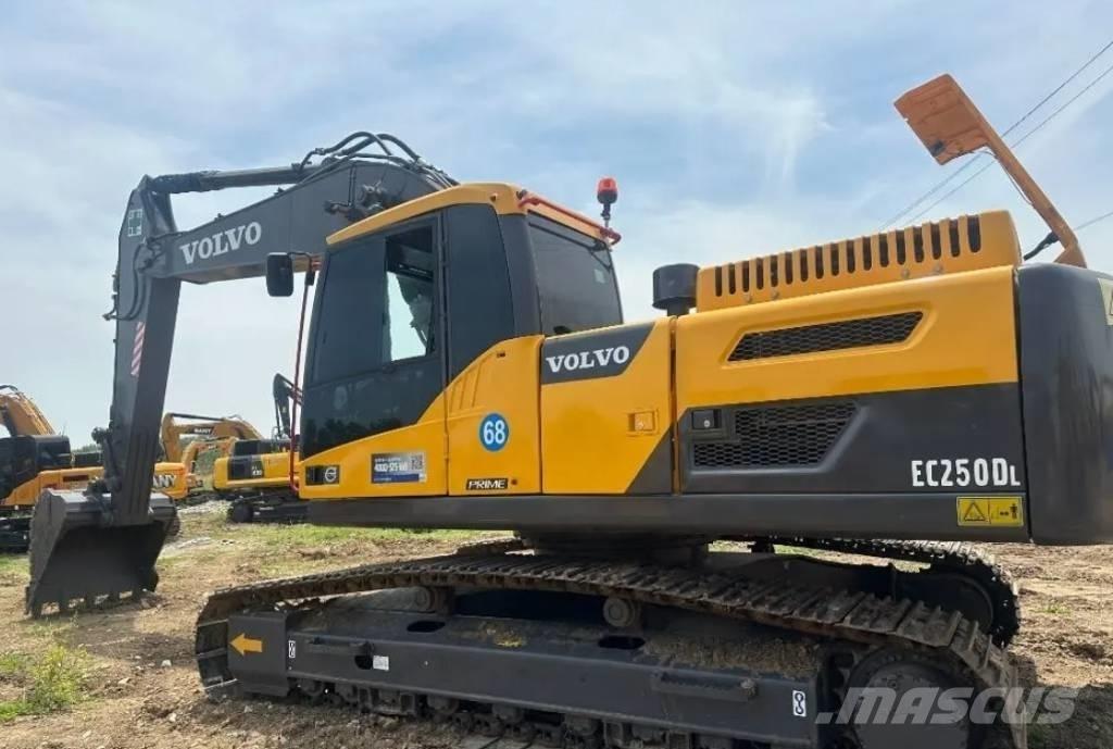Volvo EC 250 D L Верижен екскаватор