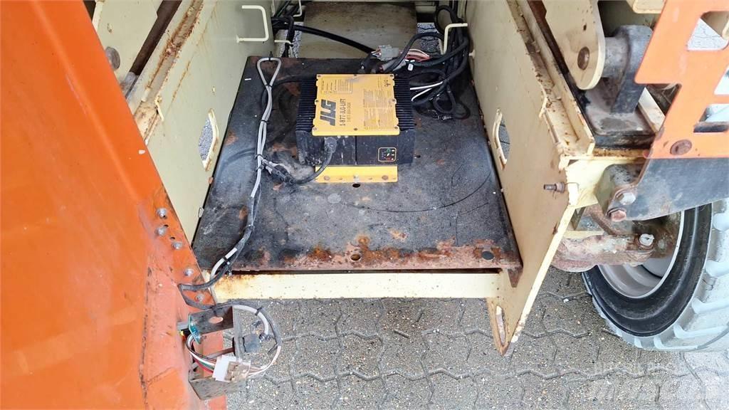 JLG 4069LE Ножични работни платформи