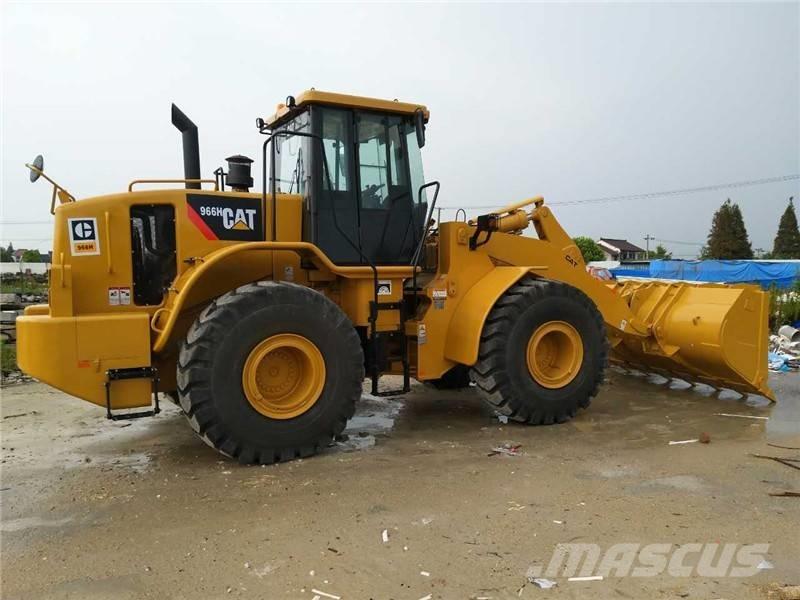 CAT 966H Колесни товарачи