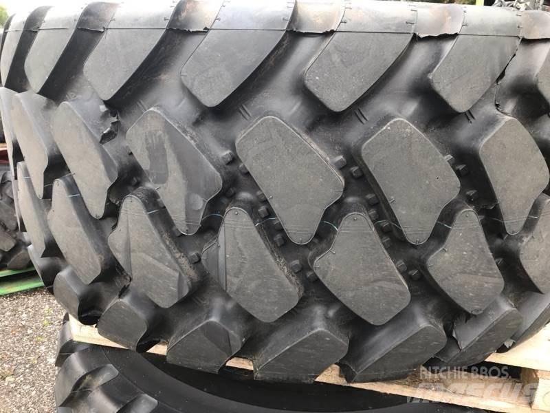 CLAAS Reifen Колесни товарачи