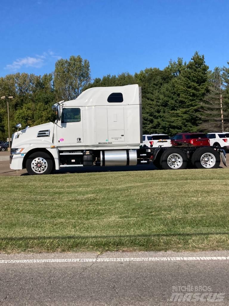 Western Star 5700 XE Влекачи