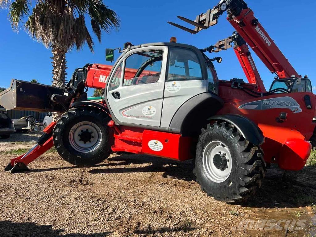 Manitou MT 1440 Телескопични товарачи