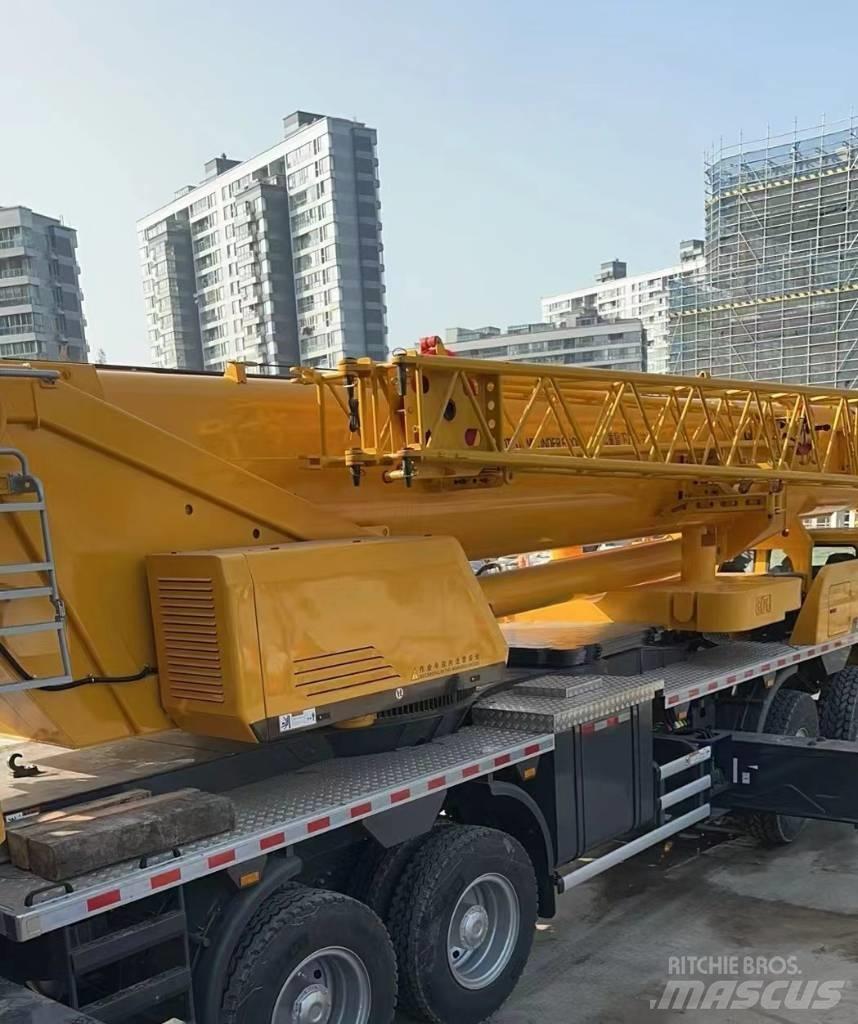 XCMG QY100K6C-1 Всъдеходни кранове