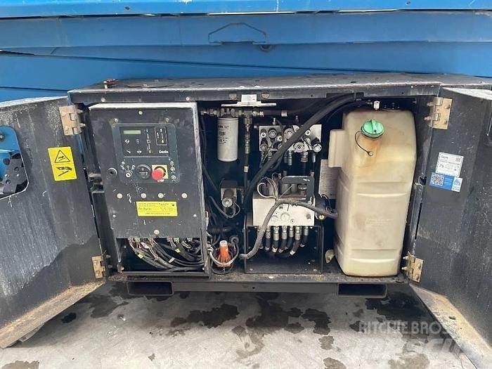 Genie GS3369RT Ножични работни платформи