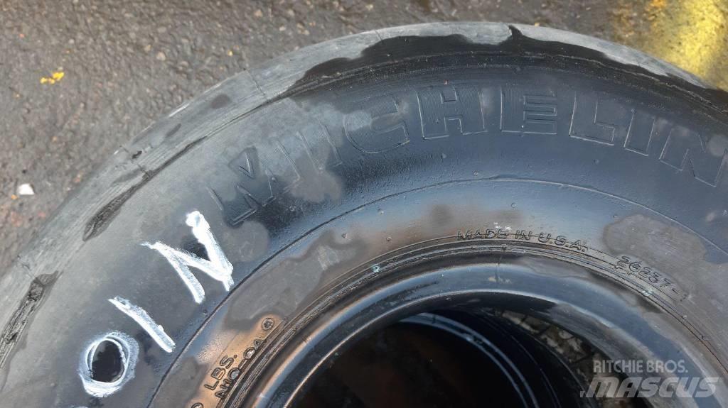 Michelin H 31X130-12 Гуми