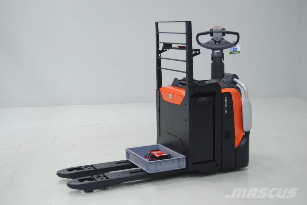 Toyota LPE220 Транспалетни колички с платформи