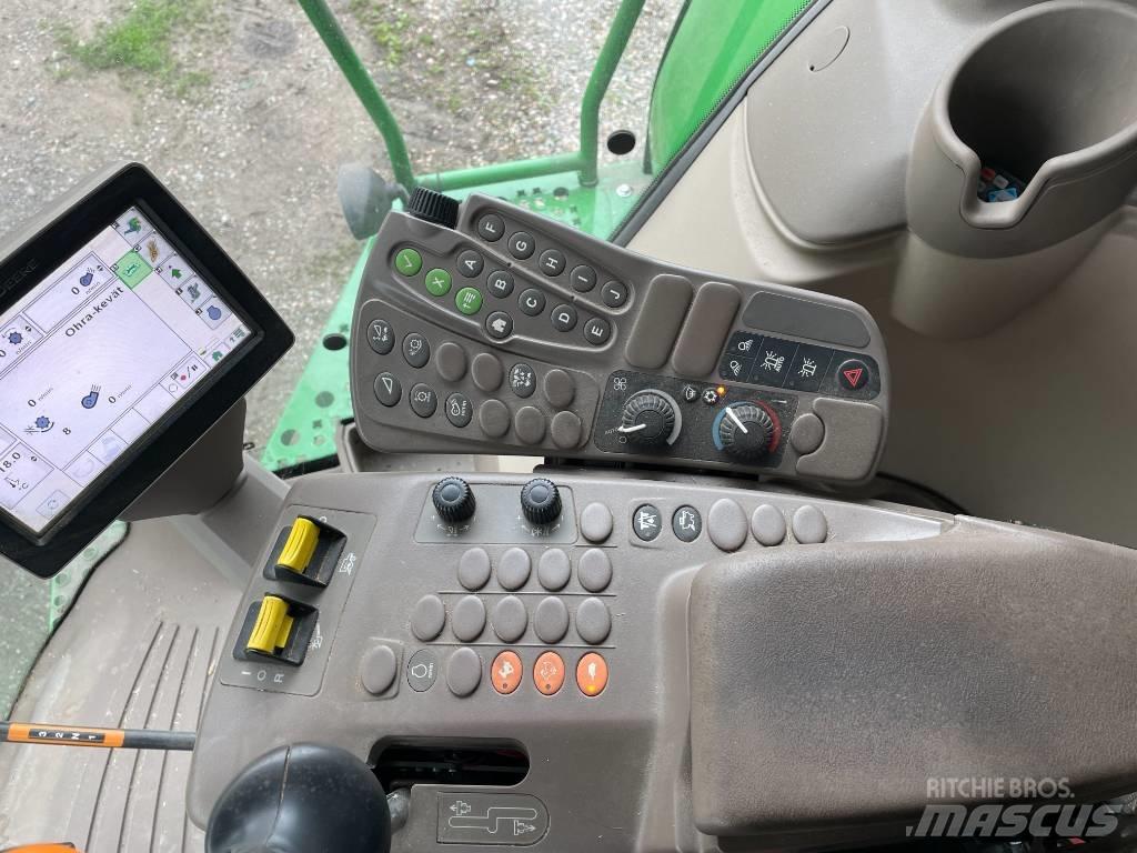 John Deere W 540 Комбайни