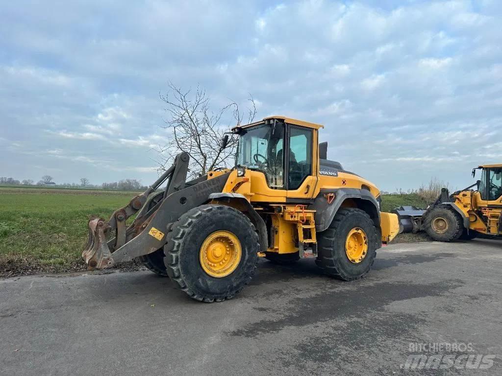 Volvo L120 H Колесни товарачи