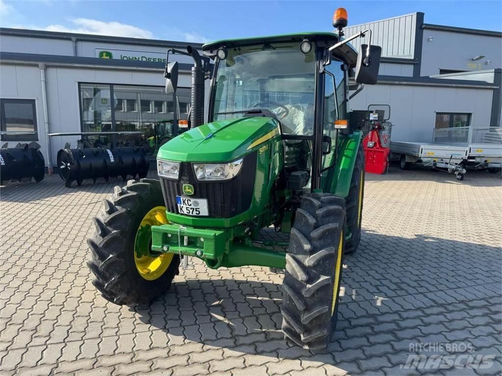 John Deere 5075E Трактори