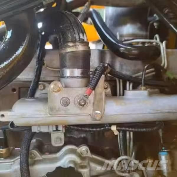 JCB 3CX Товарач със заден ексватор