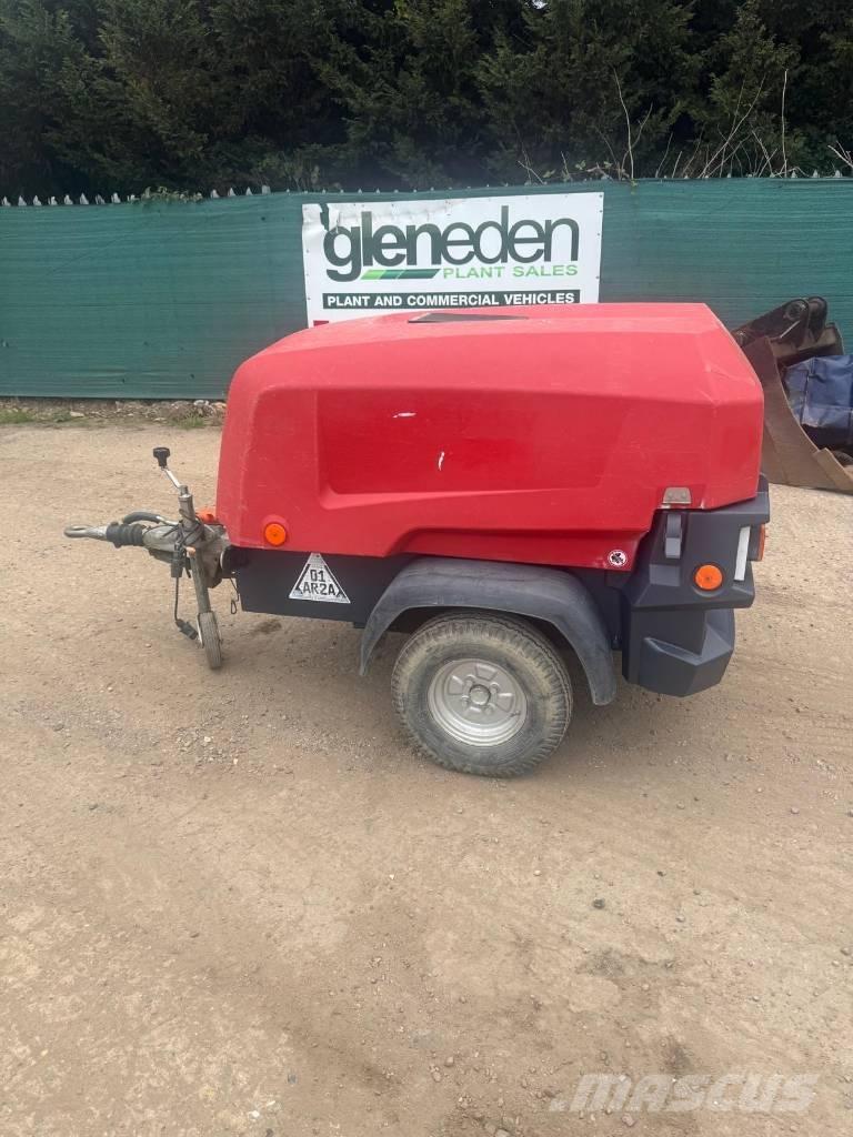 Atlas Copco XAS48 Компресори