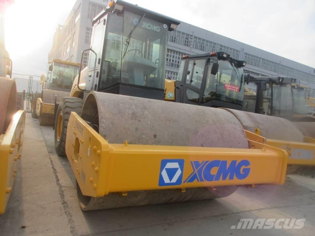 XCMG XS 223 J Еднобарабанни ролки
