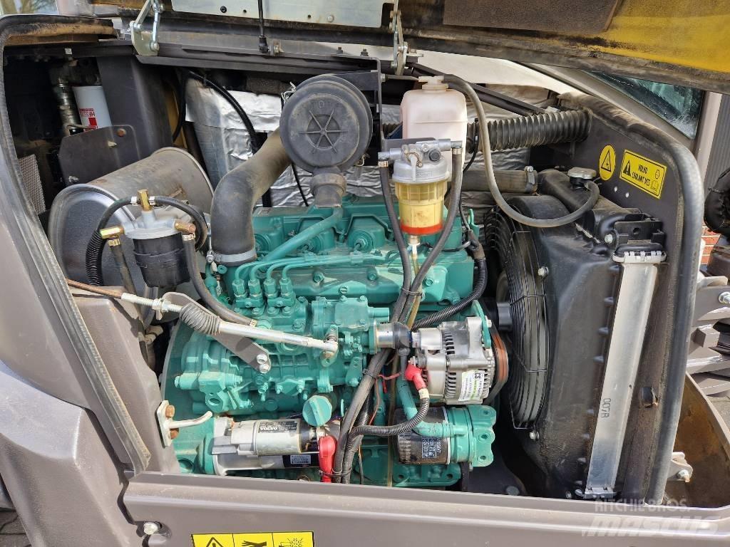 Volvo ECR 50 D Мини екскаватори < 7 т