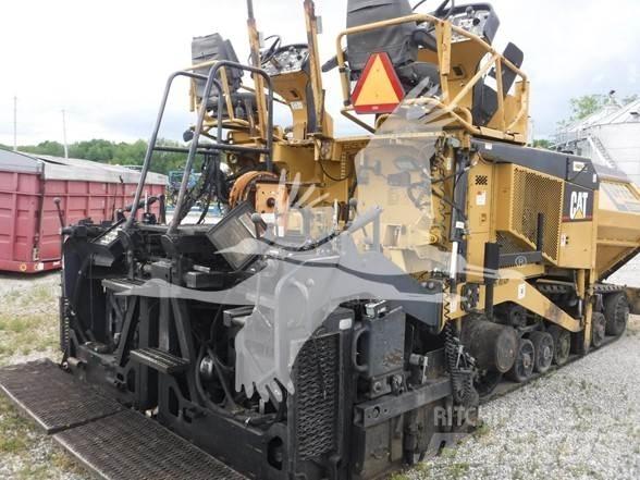 CAT AP-655C Машини за асфалт