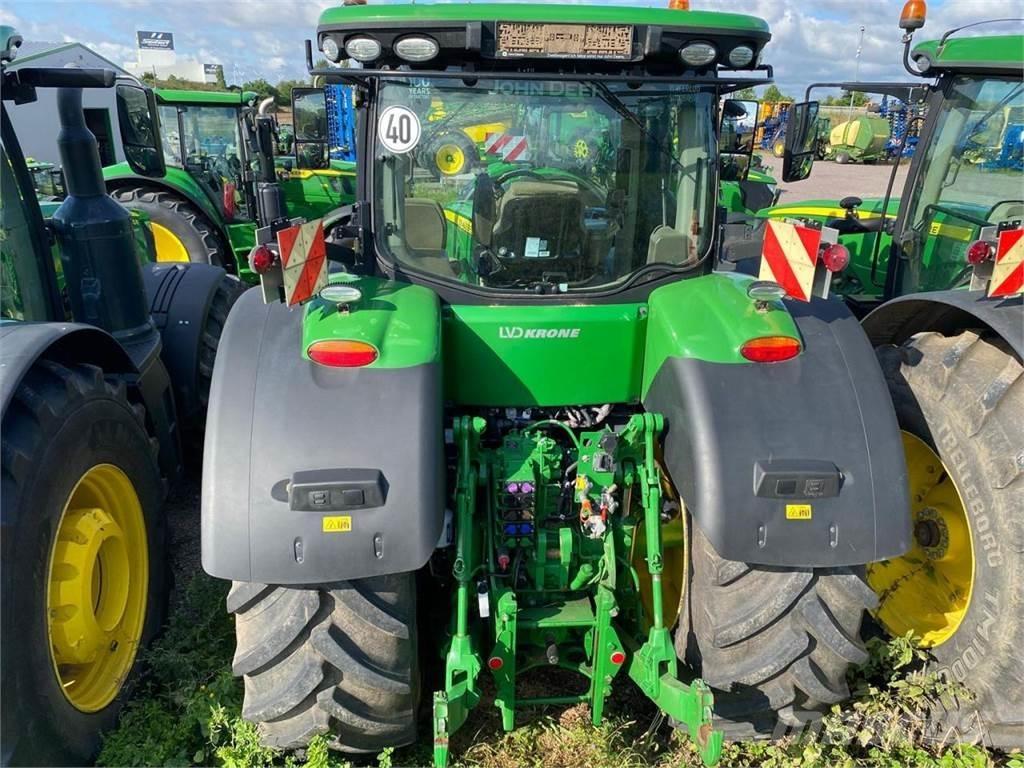 John Deere 8370R Трактори