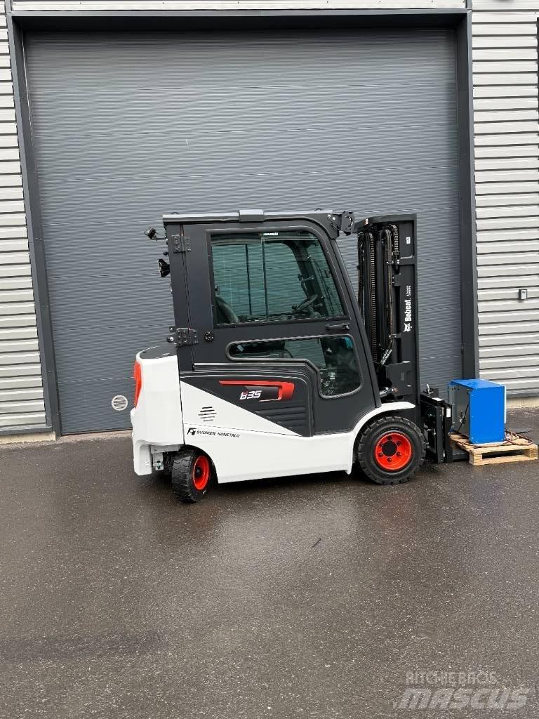 Bobcat B35NS Trukki Електрически вилични кари-повдигачи