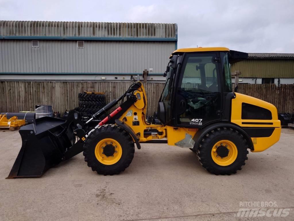 JCB 407 Колесни товарачи