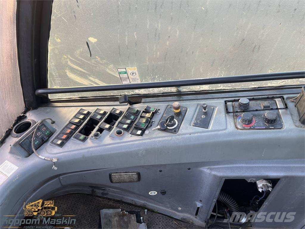 Timberjack 1270C Кабина