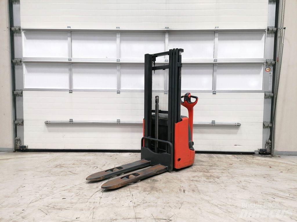 Linde L10 Колички високоповдигачи с теглич