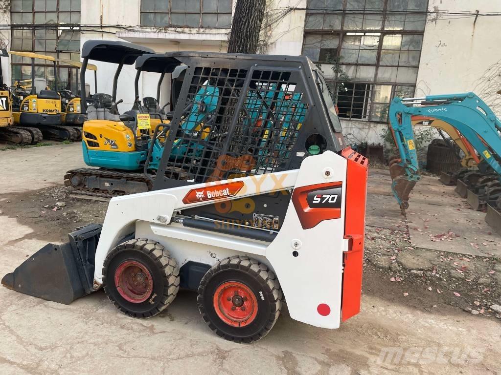 Bobcat S70 Мини товарачи
