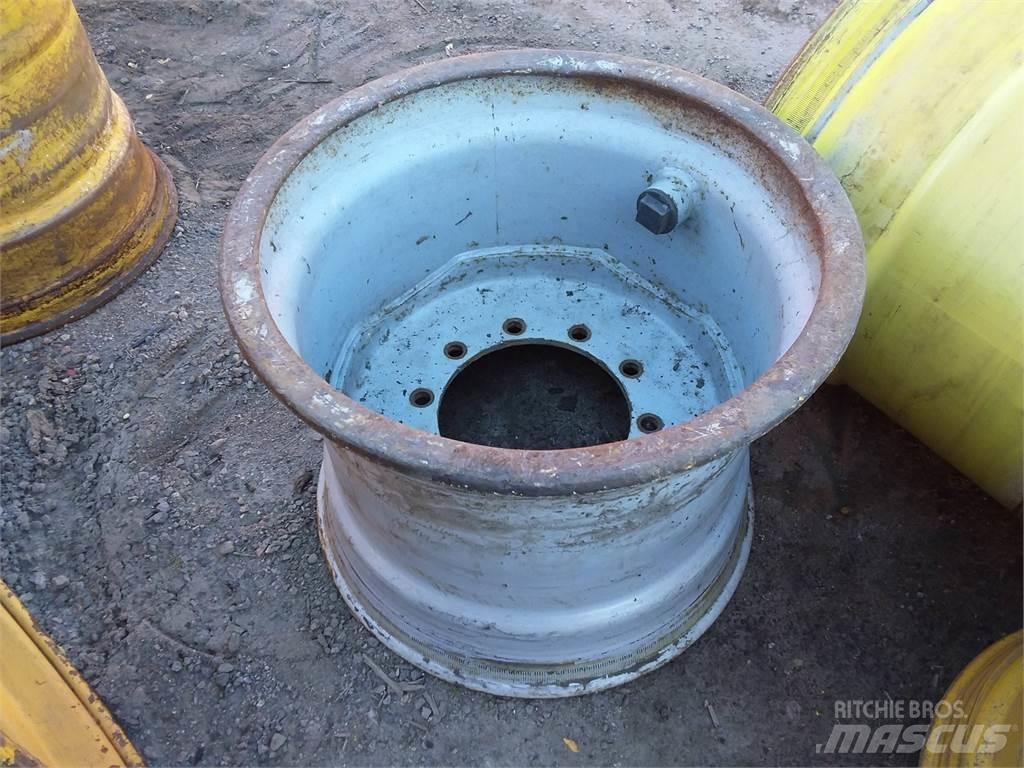 Valmet 890 20x26,5 Гуми