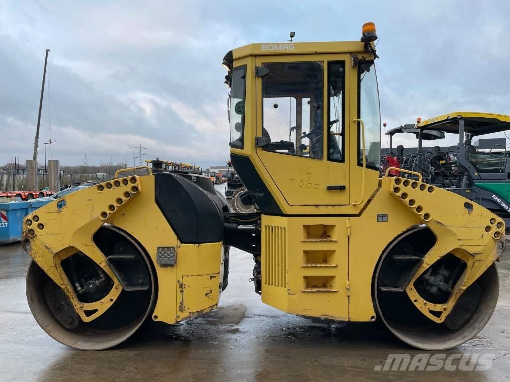 Bomag BW 161 AD-4 Двойни барабанни ролки
