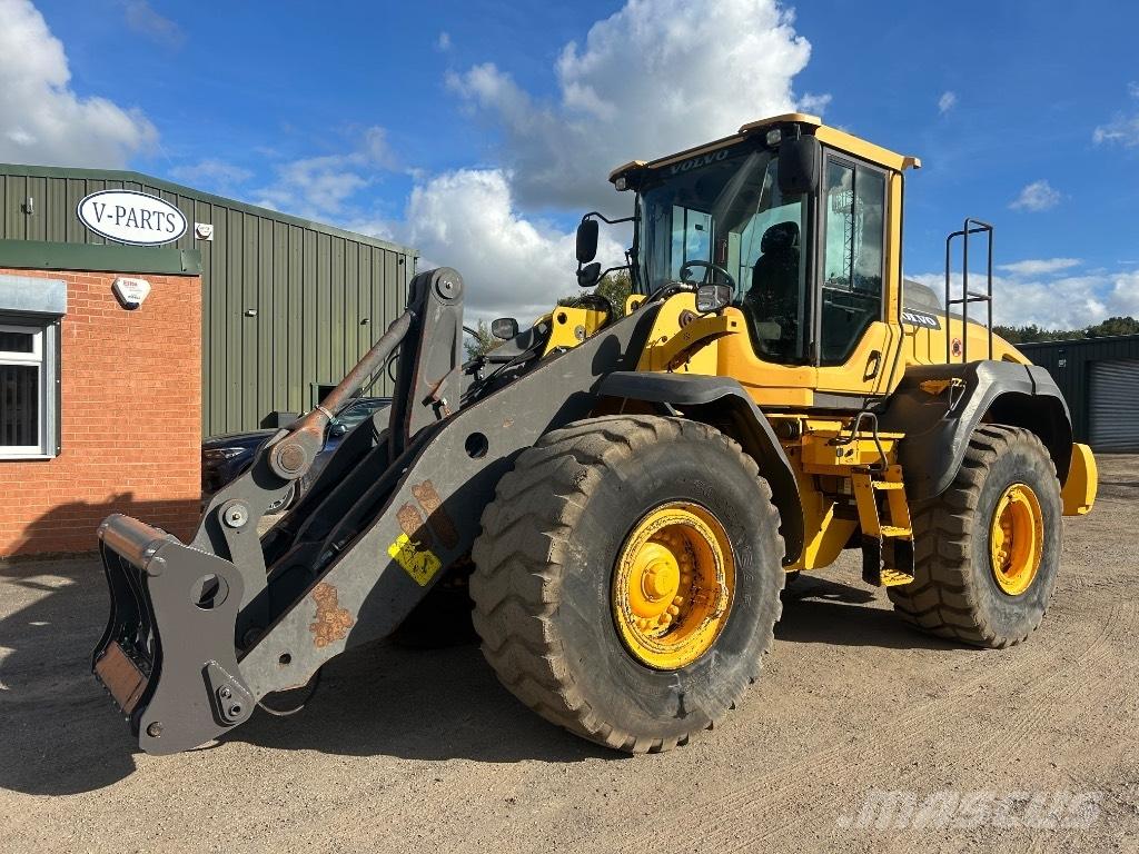 Volvo L110H Колесни товарачи
